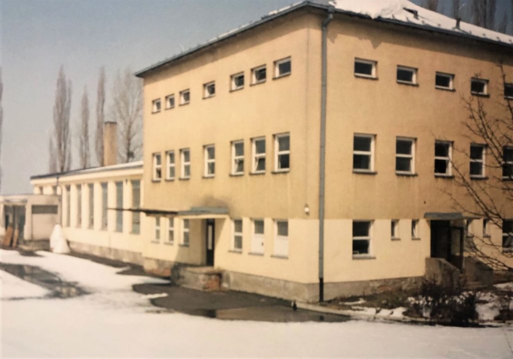 Purchase of land lots and buildings (former bakery) in Hutisko – Solanec